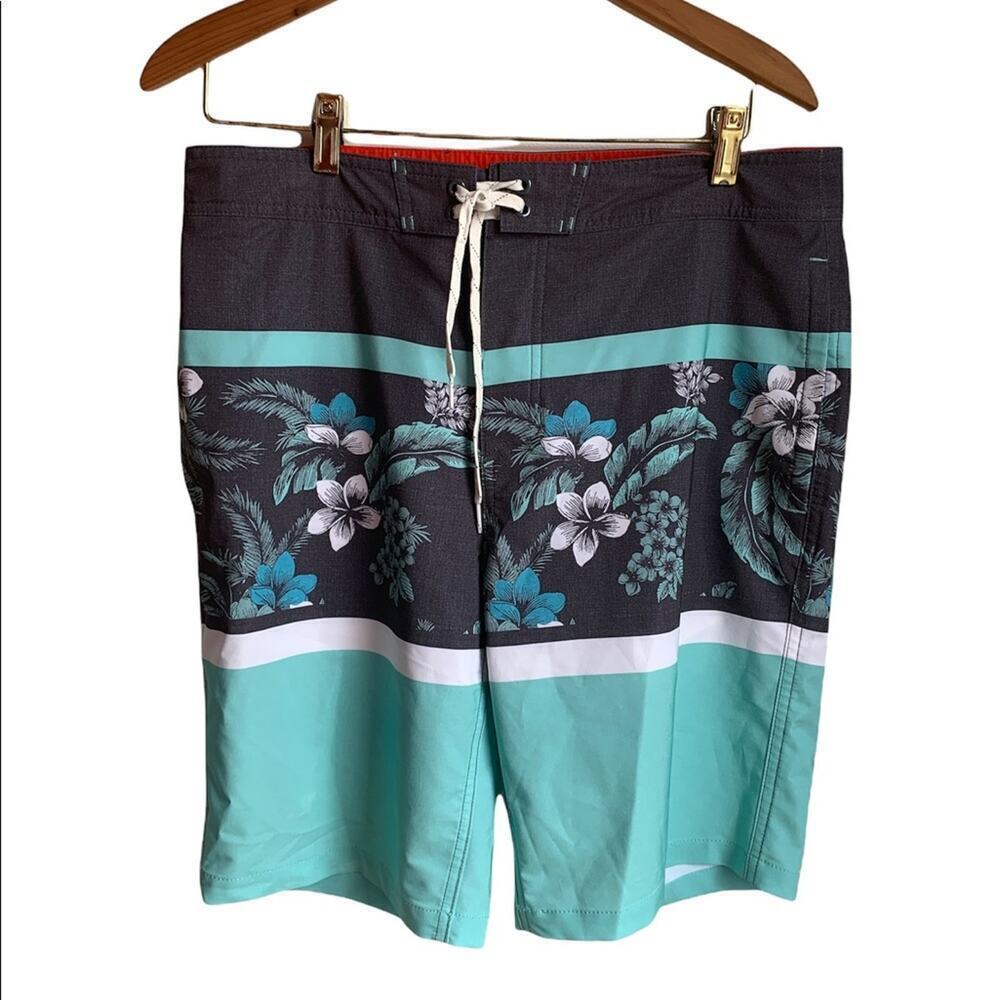 GOODFELLOW & CO Men’s Board Shorts / Size: 32W